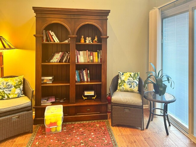 Building Photo - 32 Ketley Pl