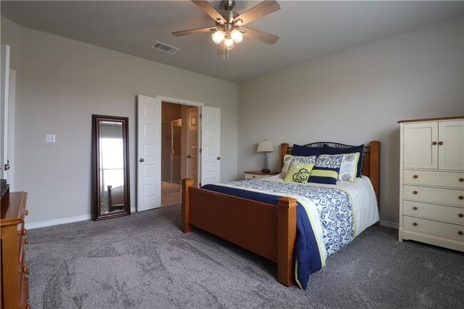 Building Photo - 5413 Vanner Path
