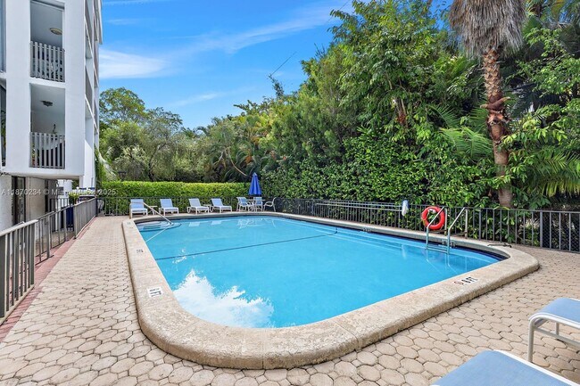 Building Photo - 100 Ocean Ln Dr