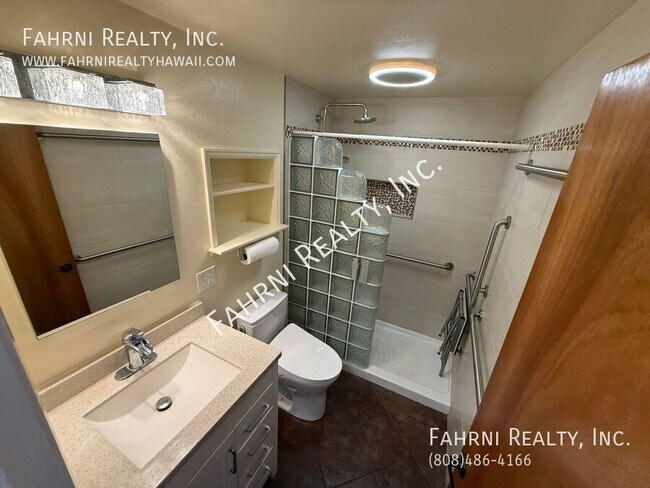 Building Photo - 84-757 Kiana Pl-#4A