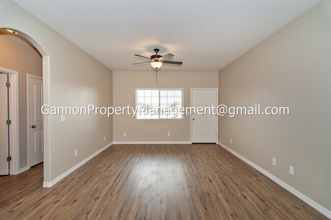 Building Photo - 4734 N Ocotillo Dr