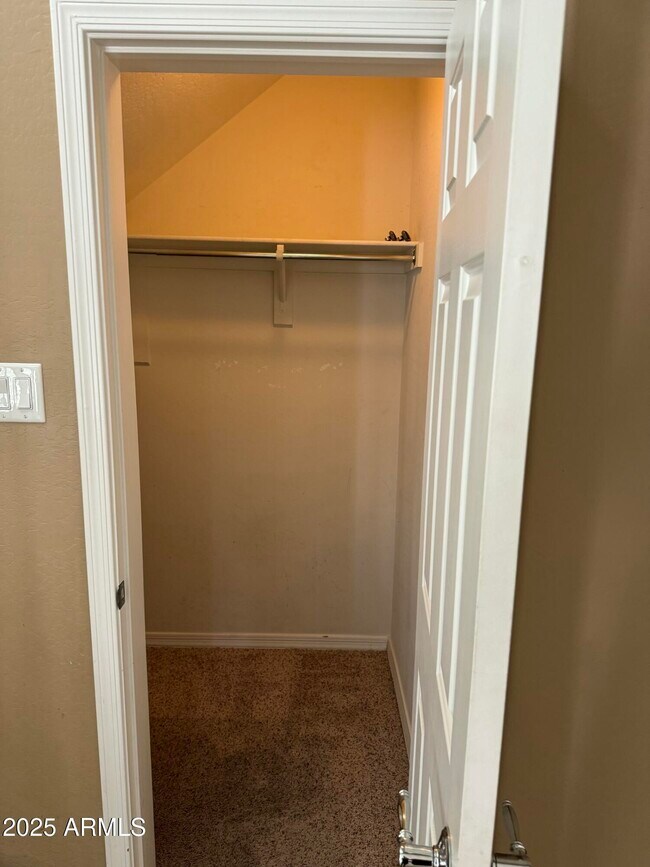 Building Photo - 11009 E Sutter Ave