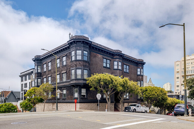Building Photo - 1907 Leavenworth St