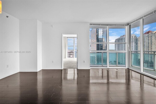 Building Photo - 951 Brickell Ave