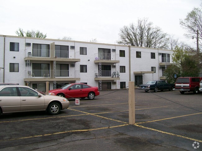 Building Photo - Engels Apartments