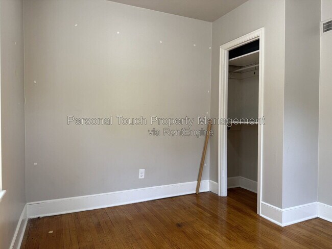 Building Photo - 704 8th St S