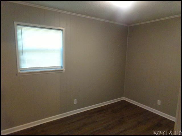 Building Photo - 7410 Valley Dr