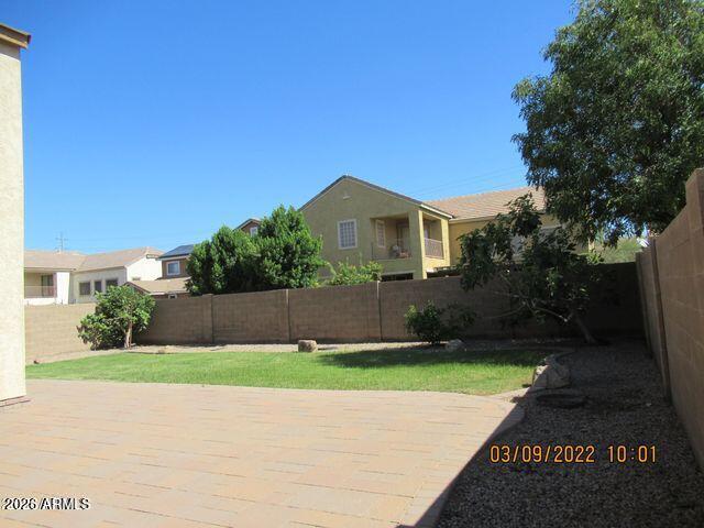 Building Photo - 3928 E Parkview Dr