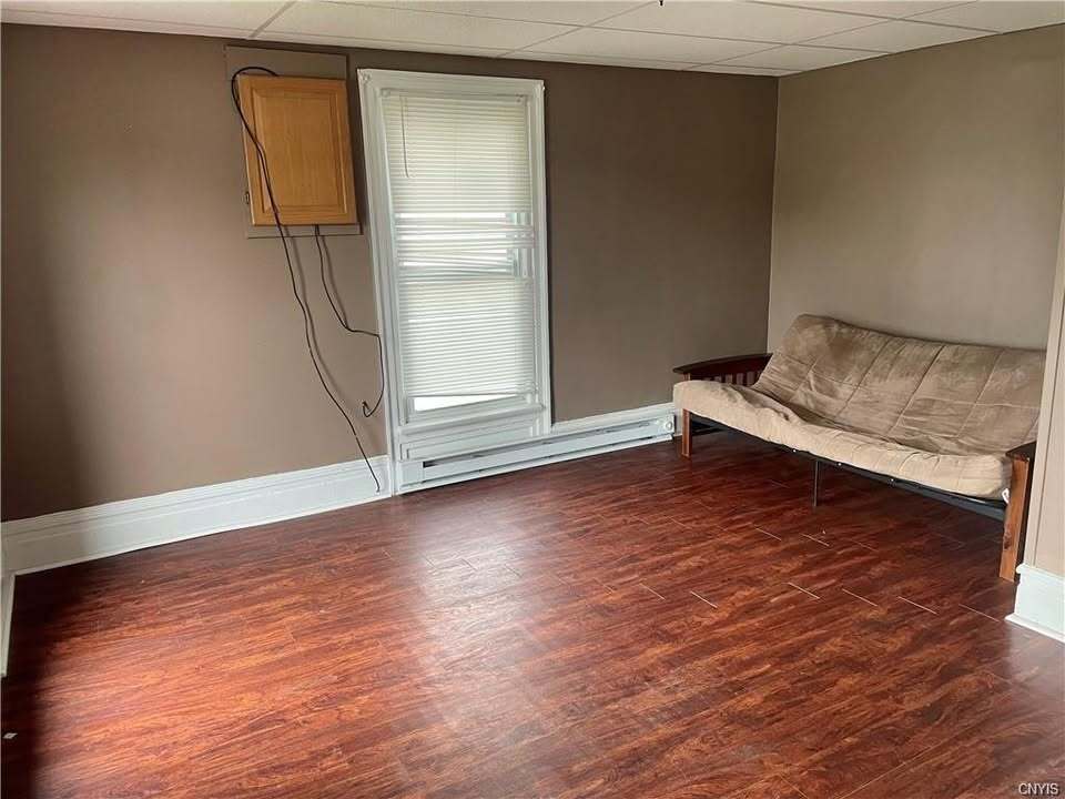 Building Photo - 820 Mill St