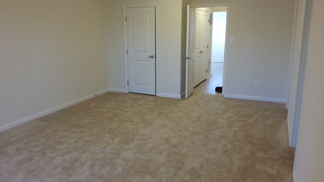 Building Photo - 45986 Iron Oak Terrace