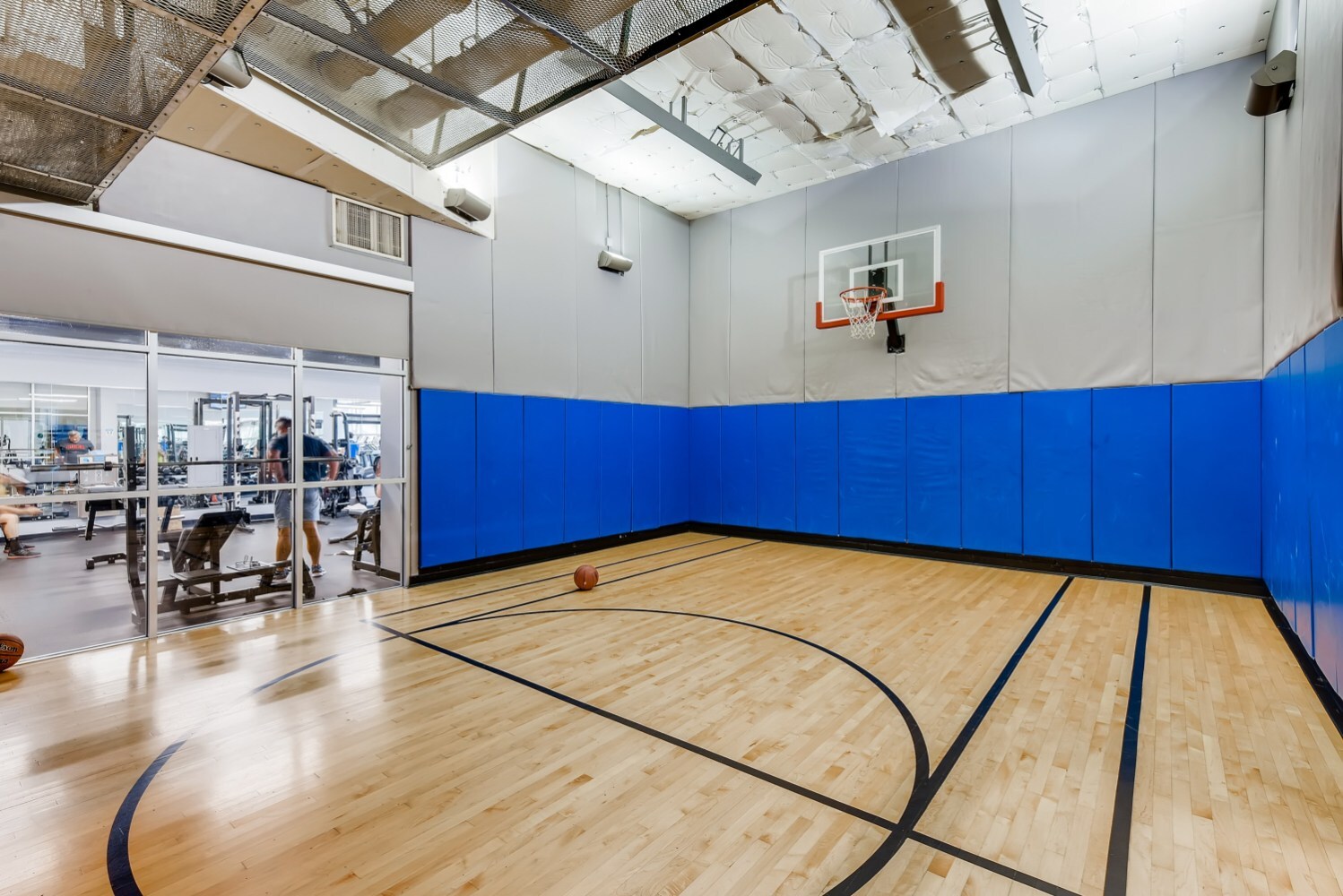 Building Photo - 545 N Dearborn St