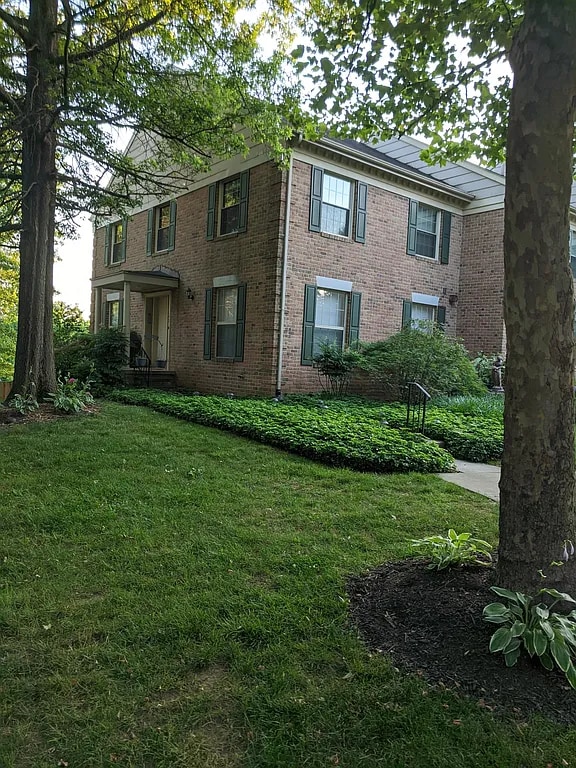 Building Photo - 152 English Run Cir