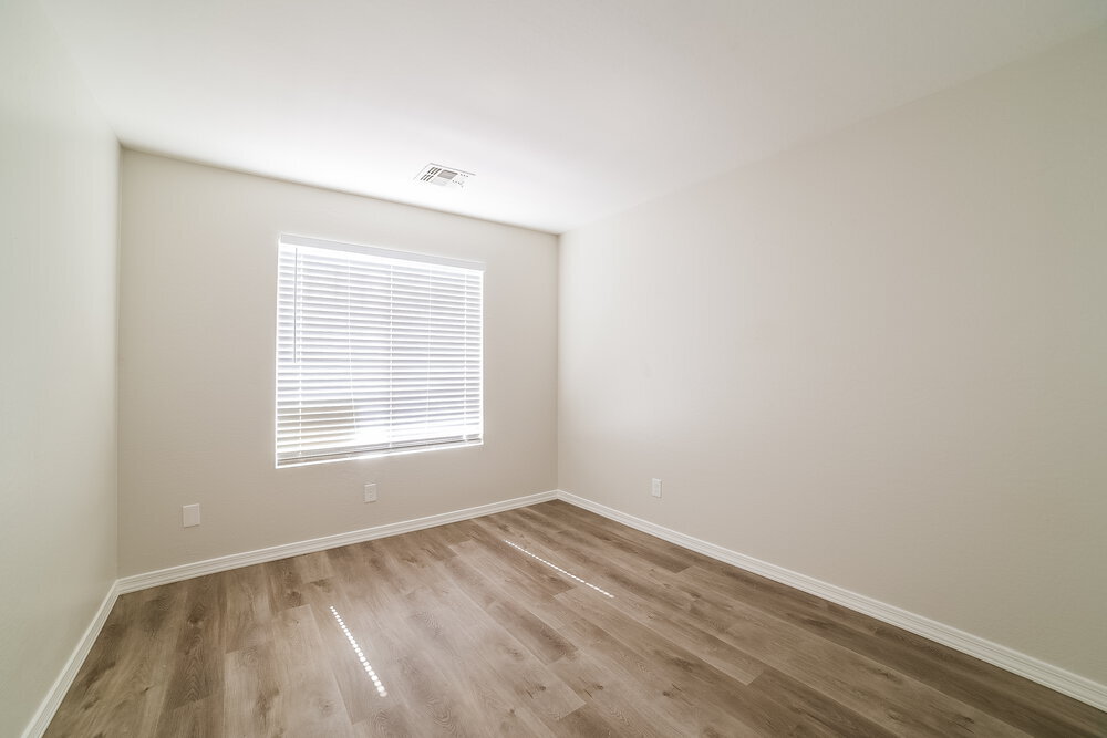 Building Photo - 6815 N 129th Dr