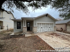 Building Photo - 317 Sandy Shl