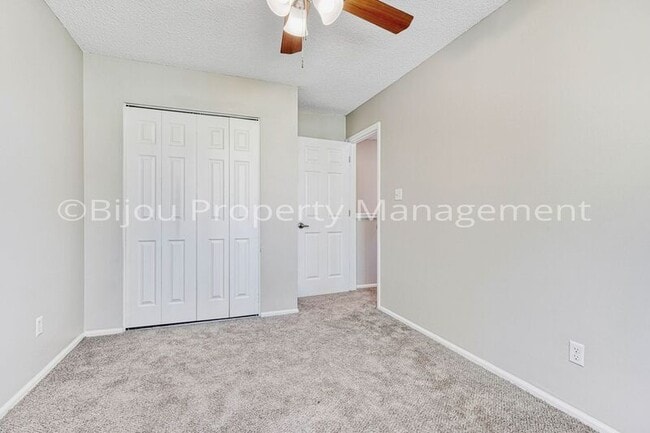 Building Photo - 4232 Gills Mill Ct