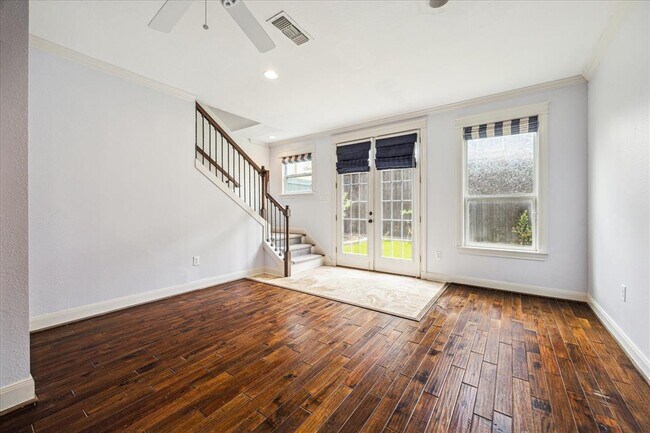 Building Photo - 829 Asbury St