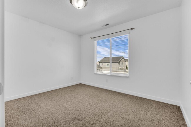 Building Photo - 4018 W 1200 S