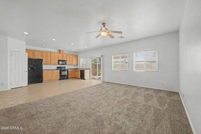 Building Photo - 8770 W Wood Dr