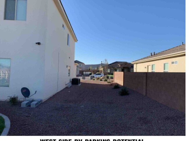 Building Photo - 3403 E 2890 S