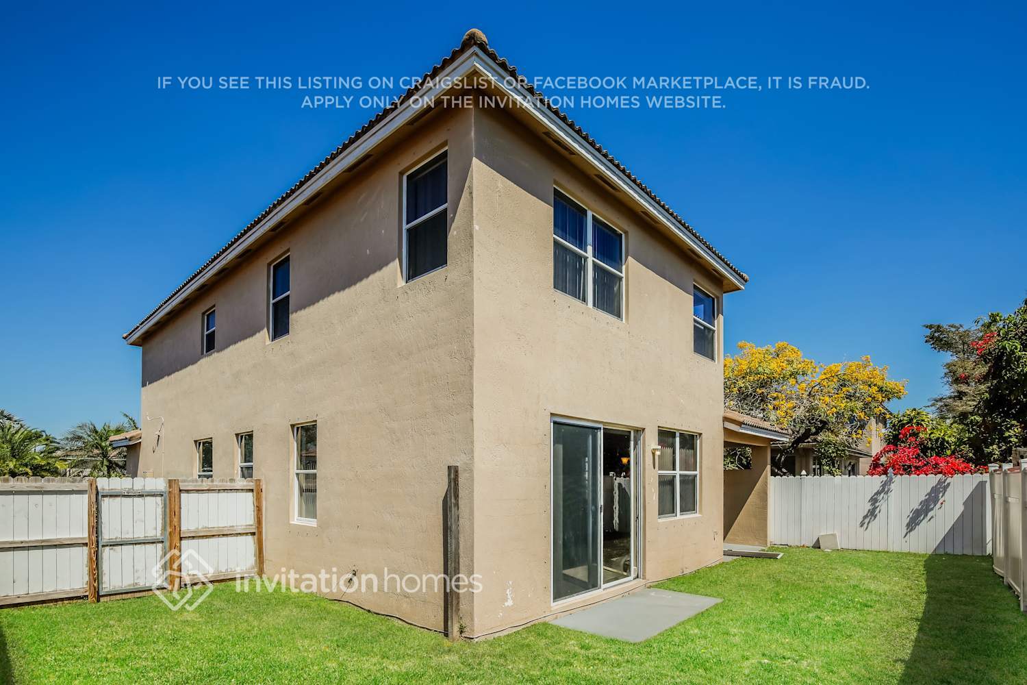 Building Photo - 16386 NW 22nd St