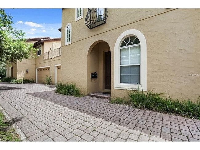 Building Photo - 1455 Catherine St