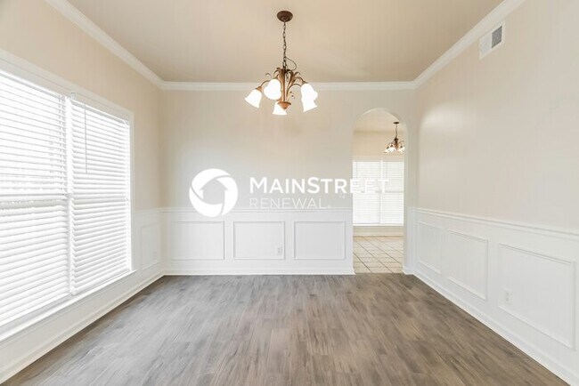 Building Photo - 3 Bedroom Pet-Friendly Home in BESSEMER, AL with Main Street Renewal