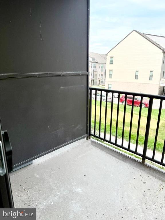 Building Photo - 3450 Toledo Terrace