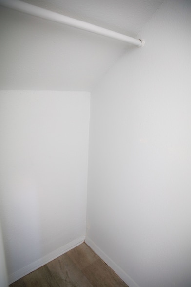 Building Photo - 406 Williams Ct