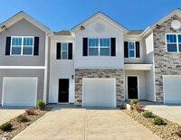 Building Photo - 792 Embark Cir
