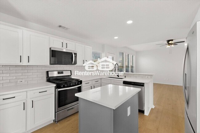 Building Photo - 4918 Silverweed Dr