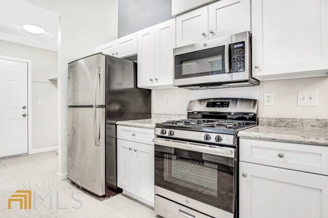 Building Photo - 2312 Leslie Brook Dr