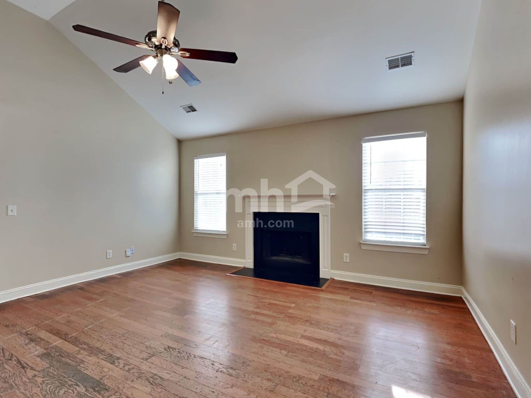 Building Photo - 415 Equinox Cir