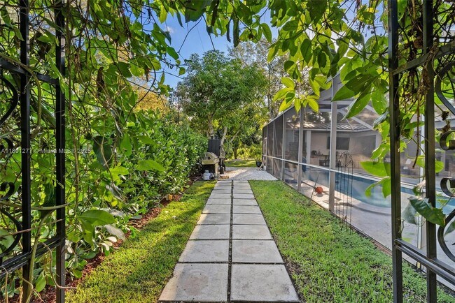 Building Photo - 7705 SW 171st Terrace