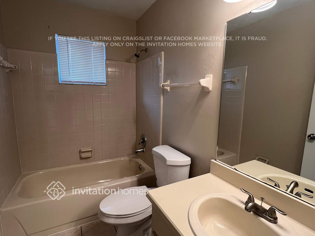 Building Photo - 3925 Whittington Dr