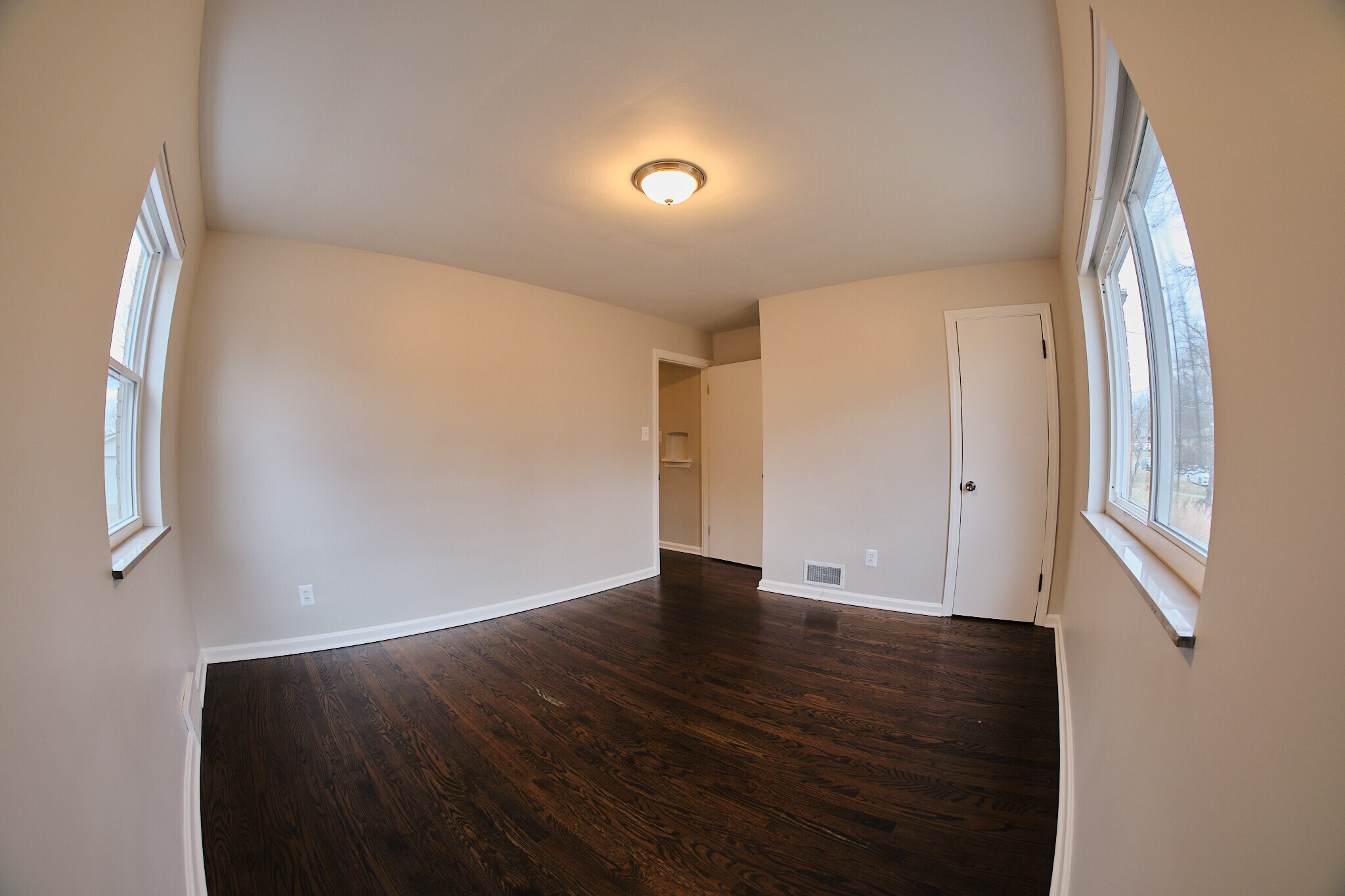 Building Photo - 2784 Breezy Way