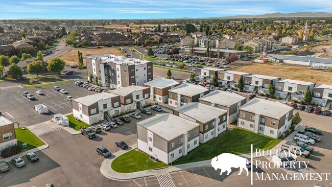 Building Photo - 591 Turin Way