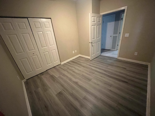 Building Photo - 627 N Waccamaw Dr