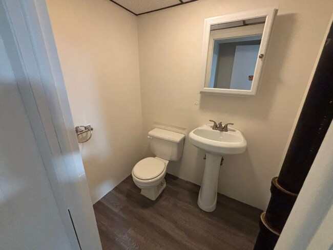 Building Photo - 5305 Carnation Wy