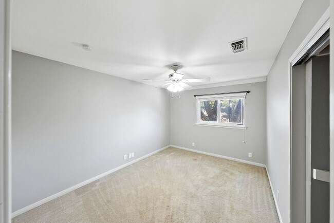Building Photo - Spacious Cul De Sac Location Surrounded by...