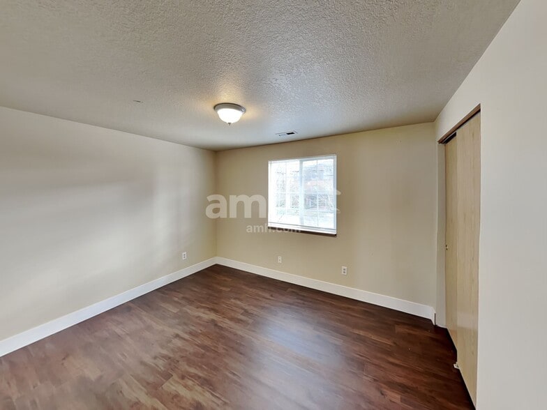 Building Photo - 16966 SW Steele Way