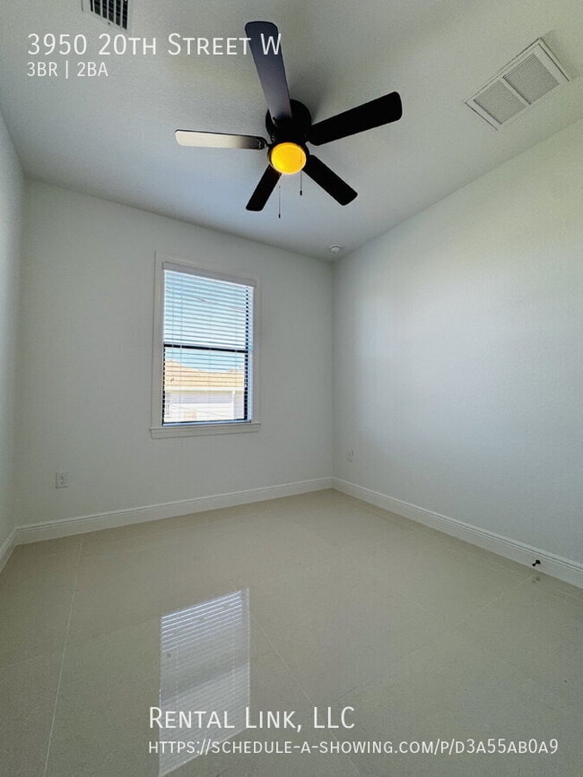 Building Photo - 3950 20th St W