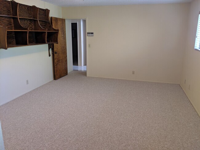 Building Photo - 203 Patricia Ct