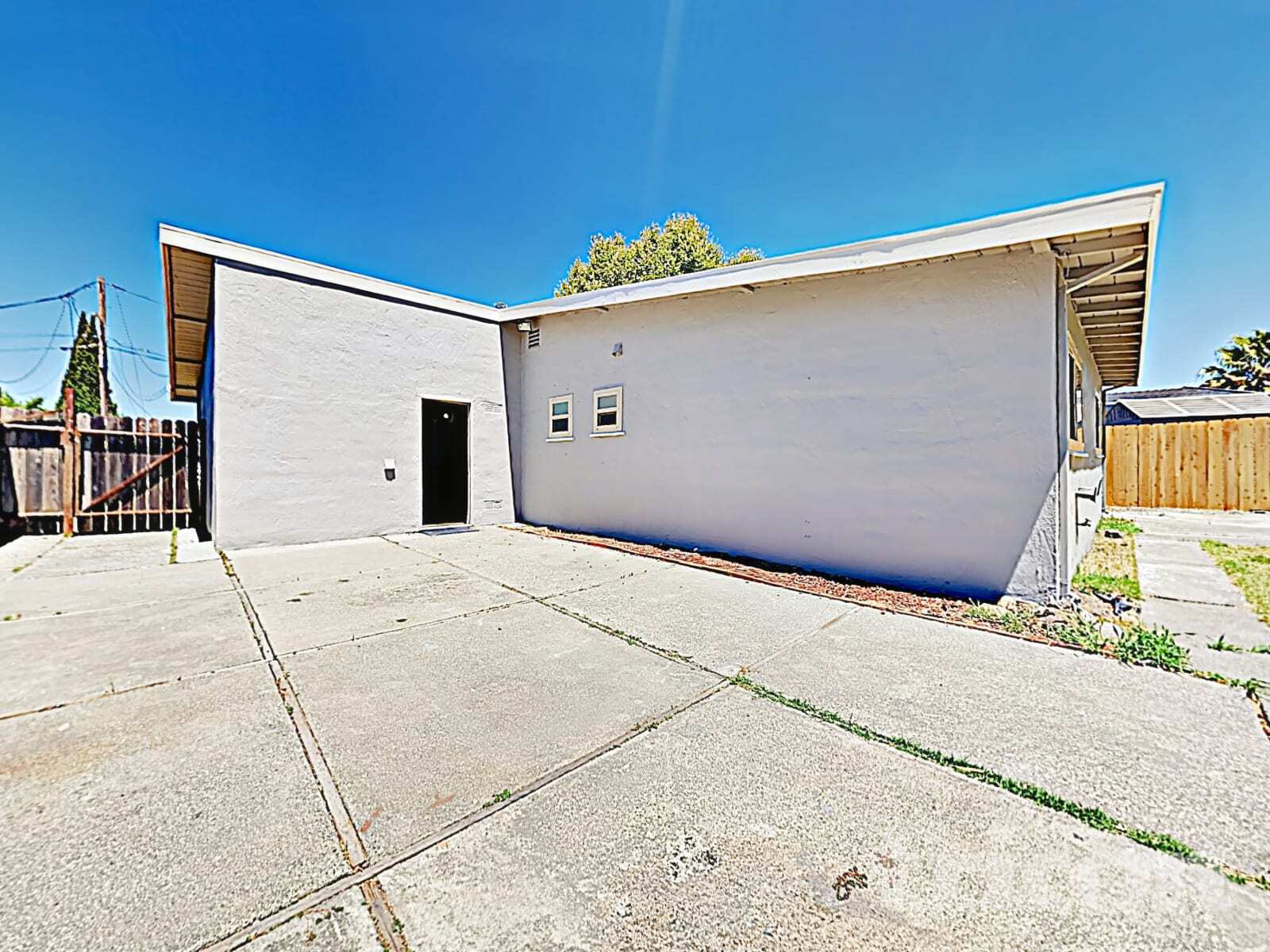 Building Photo - 2306 Tennent Ct