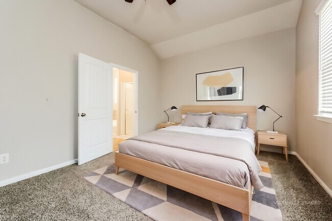 Building Photo - 1664 Rd 5102