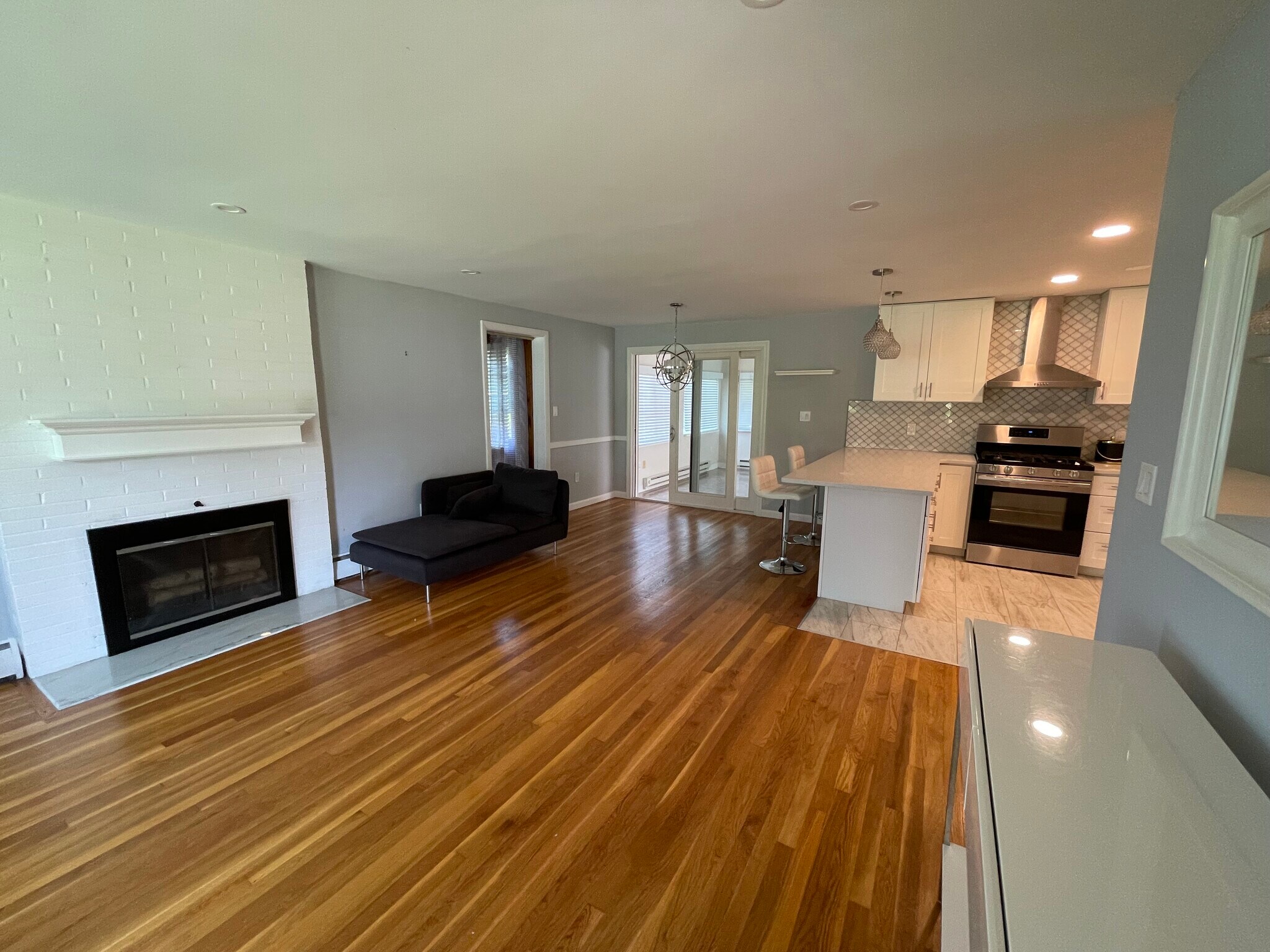 Building Photo - 22 Augustus Rd