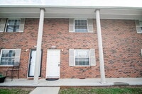 Building Photo - 3112 E Governor John Sevier Hwy