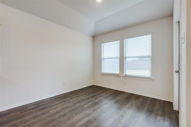 Building Photo - 309 Patina St