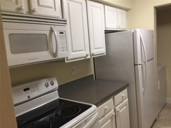 Building Photo - 3748 Idlebrook Cir