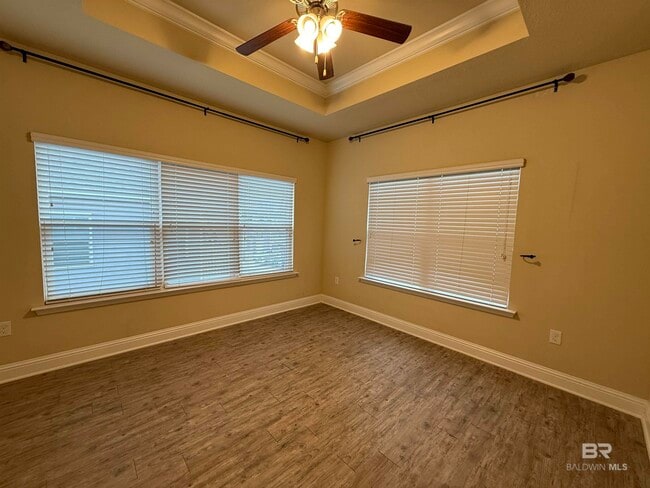 Building Photo - 6824 Spaniel Dr