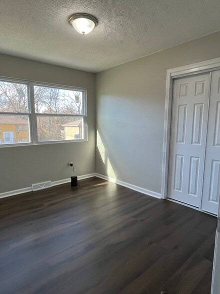 Building Photo - 2501 N 57th St